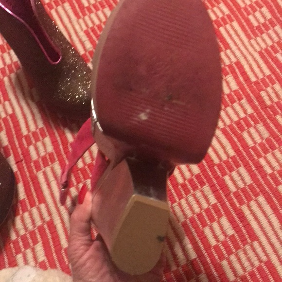 Paris Hilton - Picture 3 of 4